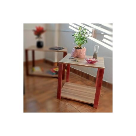 Mesa Lateral Cuadrada